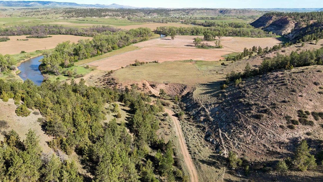 Land in Ashland, Montana, United States 1 - 18172182