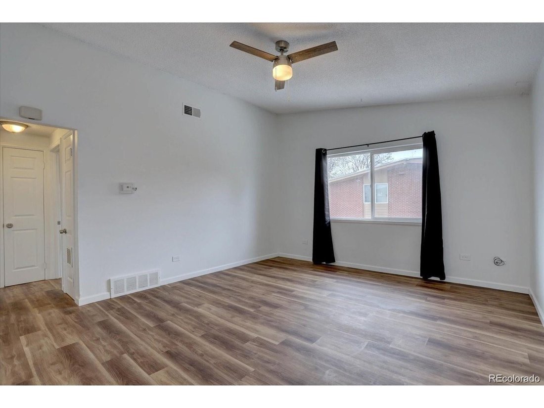 Westminster, Colorado, United States 3 - 18173128