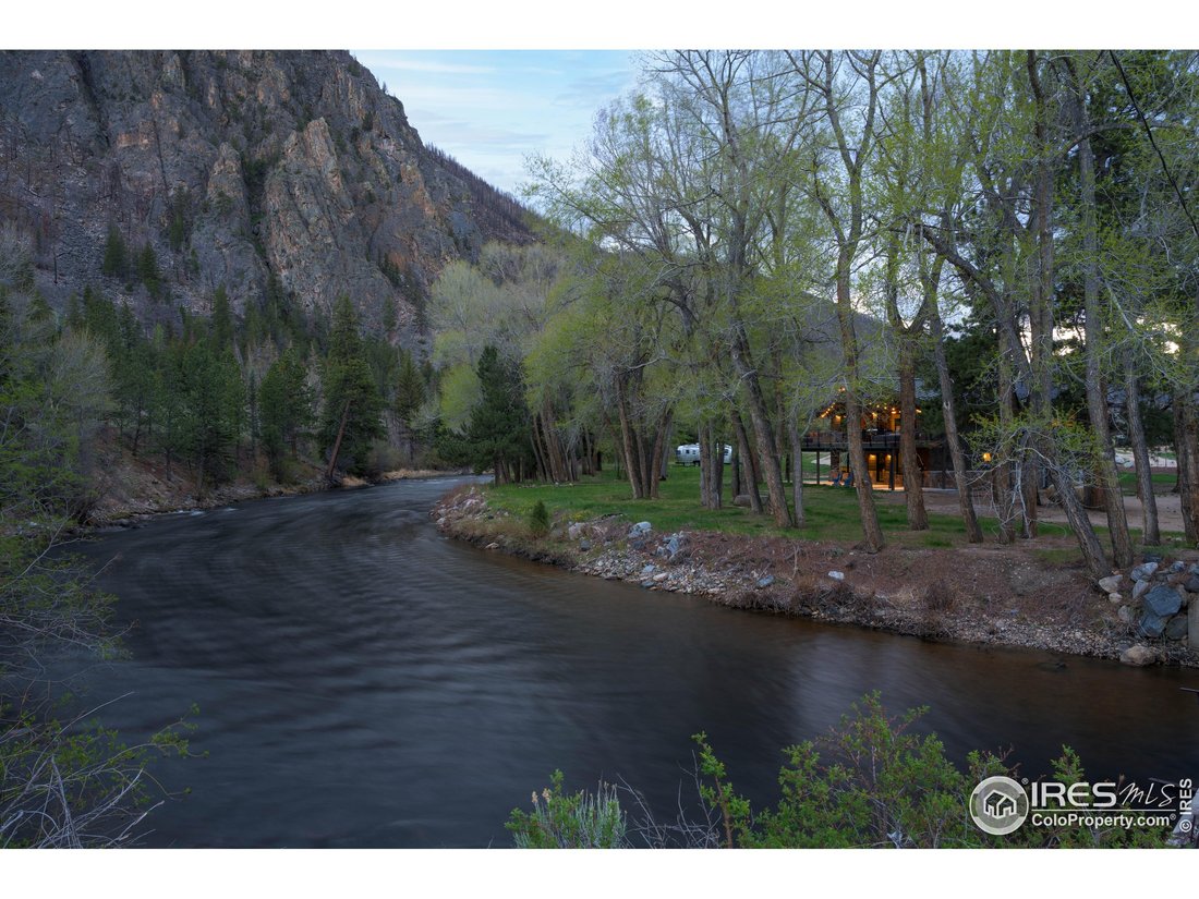 Bellvue, Colorado, United States 1 - 18174383
