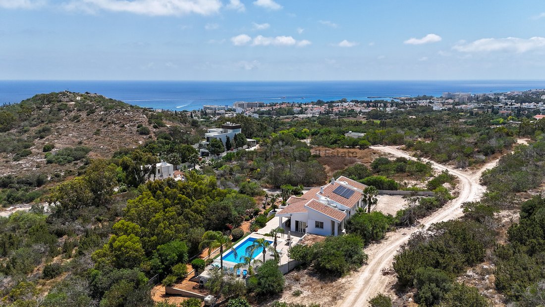 Villa in Protaras, Famagusta, Cyprus 1 - 13247384