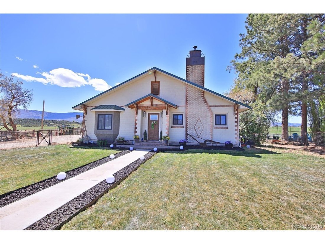 House in Collbran, Colorado, United States 4 - 18172334