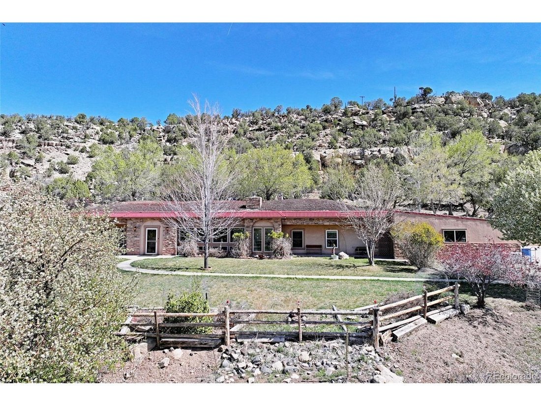House in Collbran, Colorado, United States 1 - 18172430