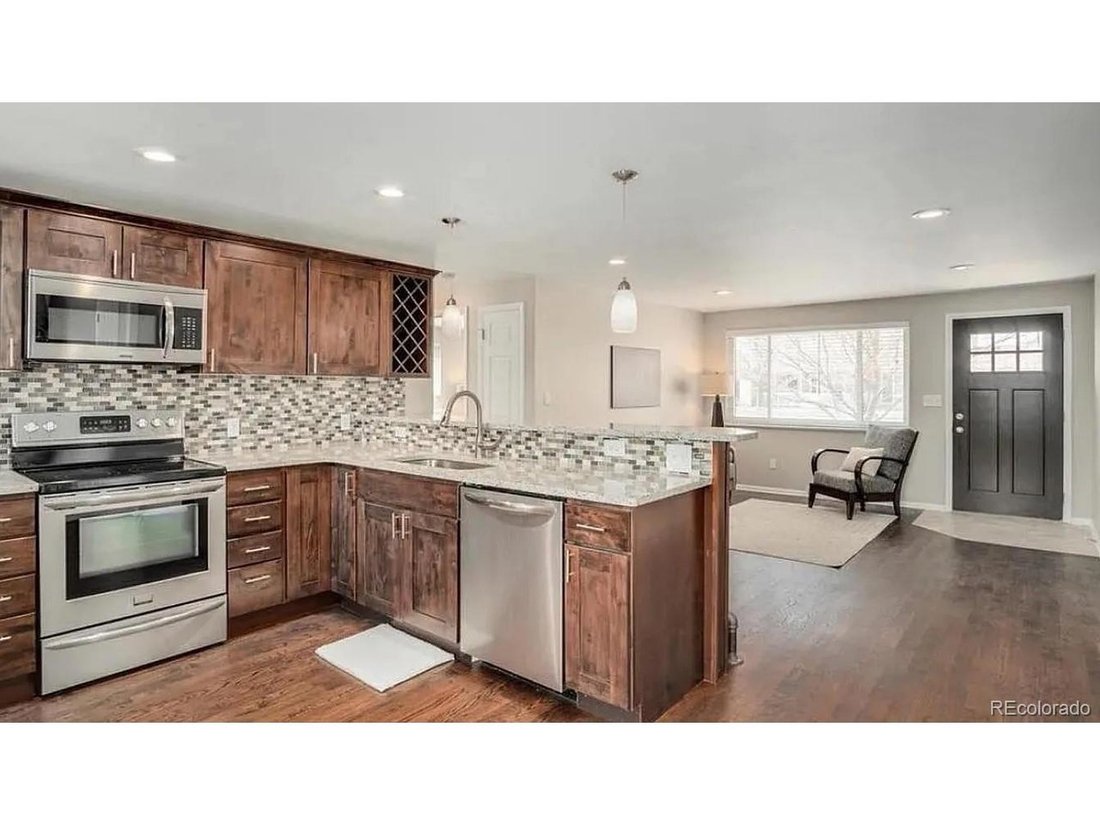 Apartment in Wheat Ridge, Colorado, United States 2 - 18172982