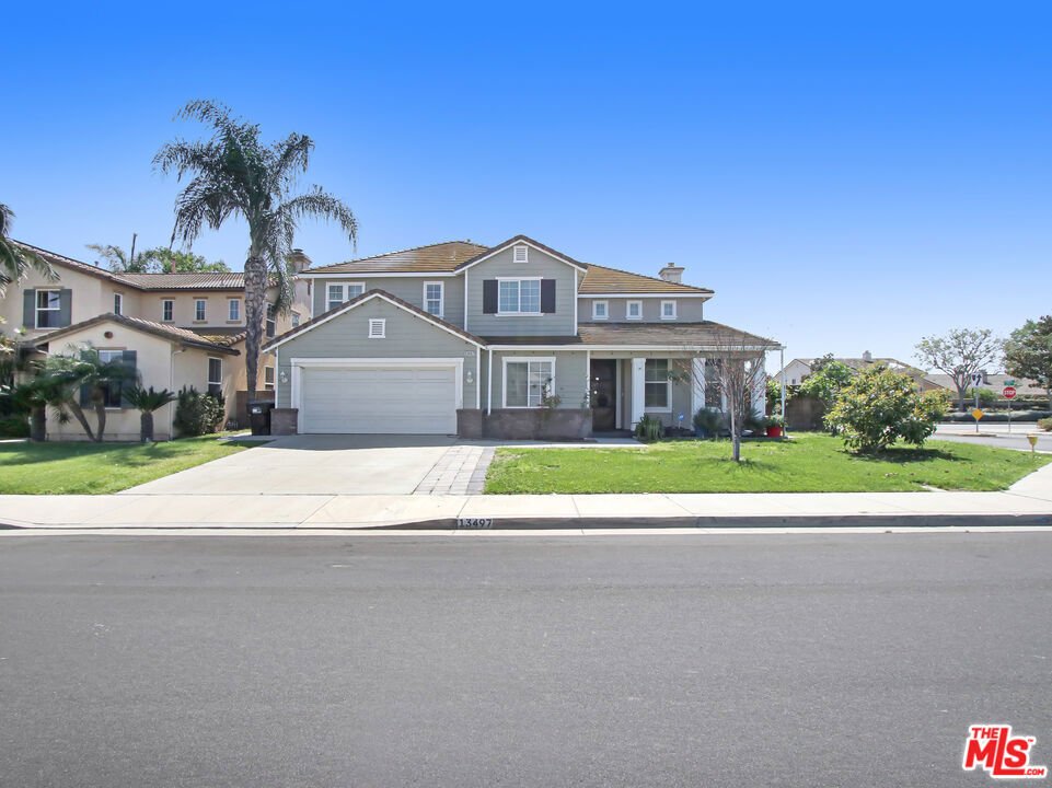 House in Corona, California, United States 1 - 18172129