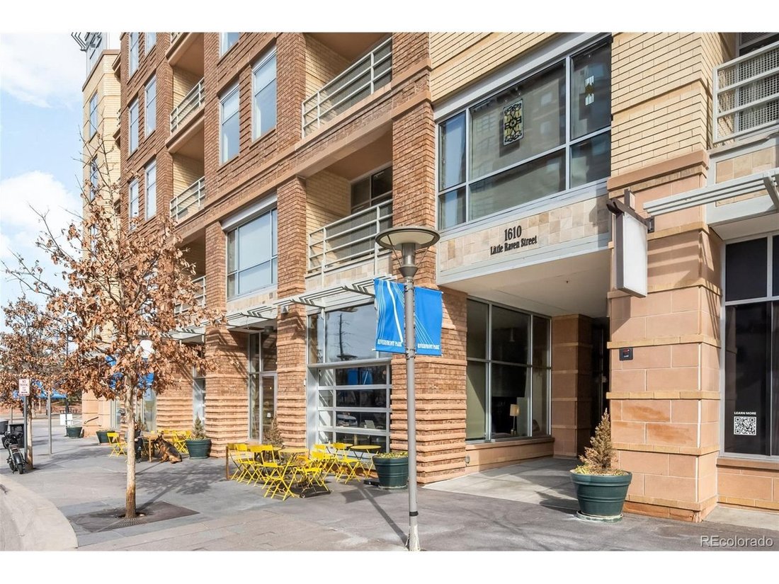 Condo in Denver, Colorado, United States 3 - 18172915