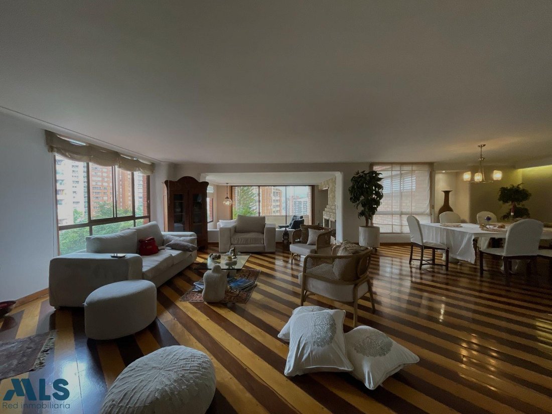Apartment in Medellín, Antioquia, Colombia 2 - 18172784