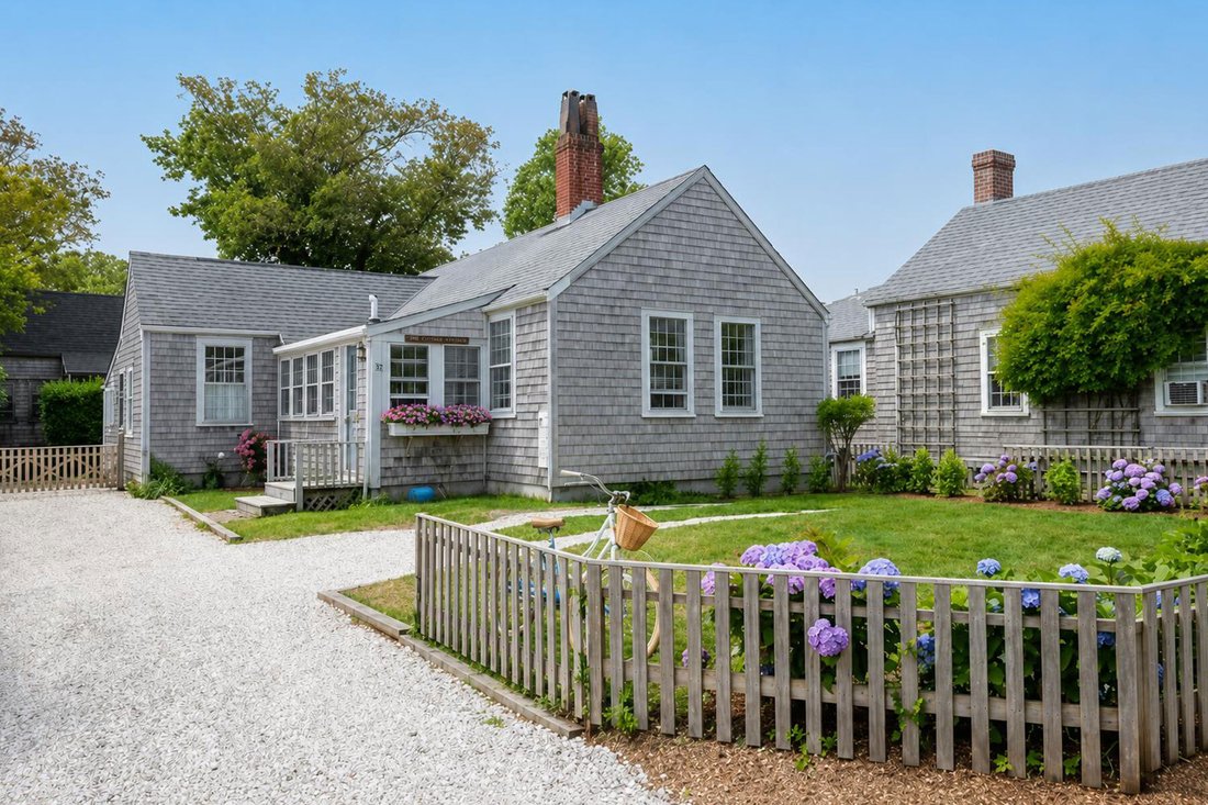 Nantucket, Massachusetts, United States 1 - 18172235
