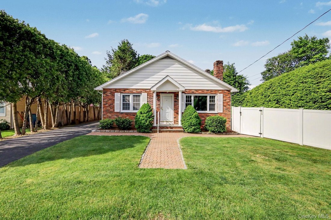 House in Yorktown Heights, New York, United States 2 - 18070145