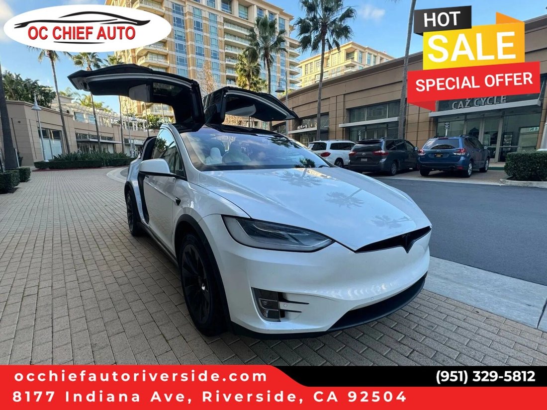 Suv in Riverside, CA, United States 1 - 18174060