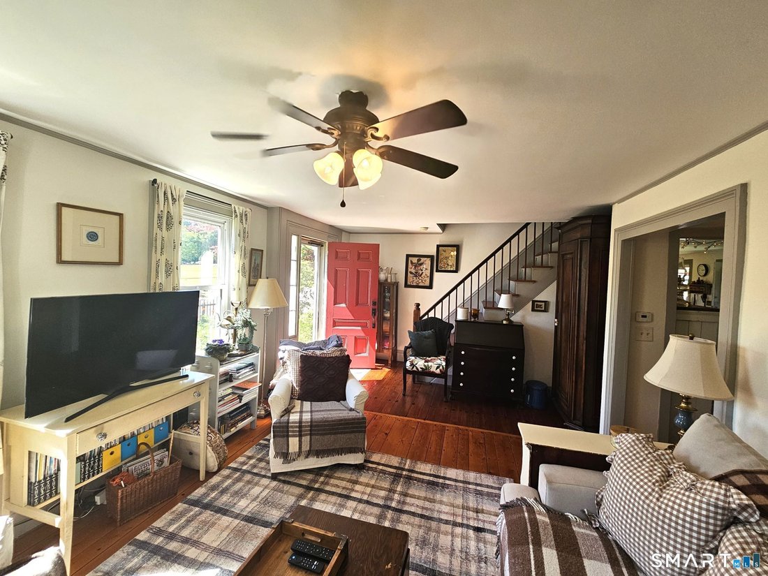 House in Hopkinton, Rhode Island, United States 4 - 18171983