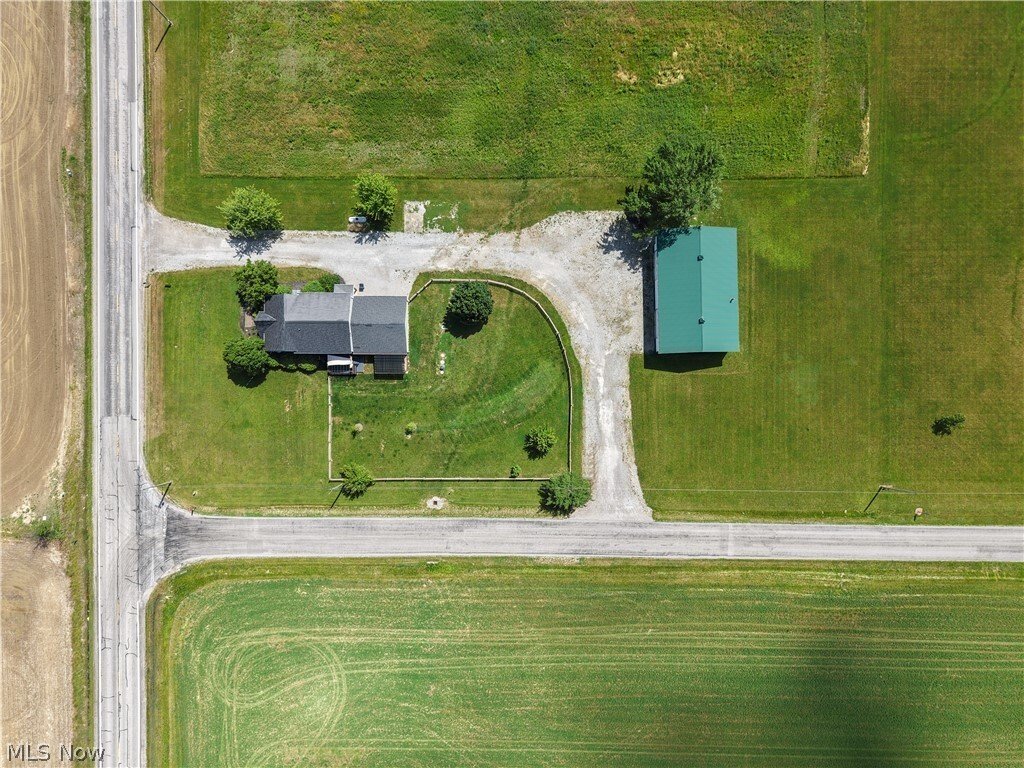 House in Wellington, Ohio, United States 2 - 18022881