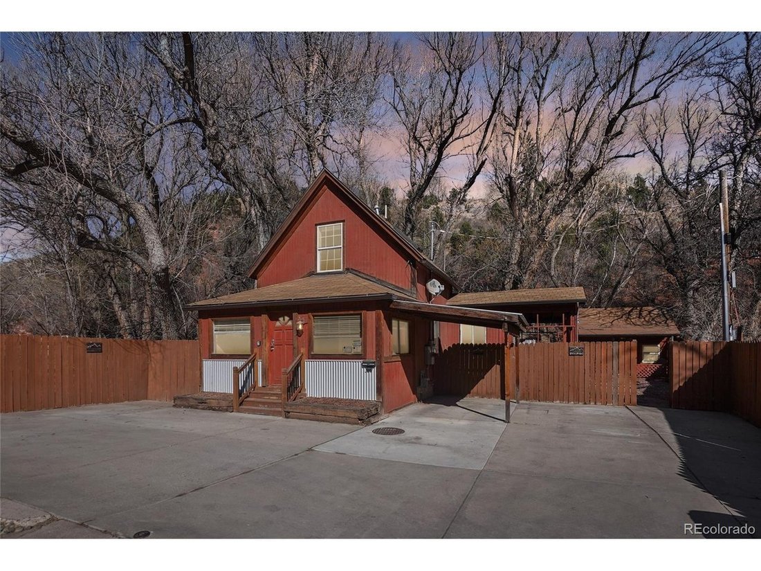 Manitou Springs, Colorado, United States 1 - 18172407
