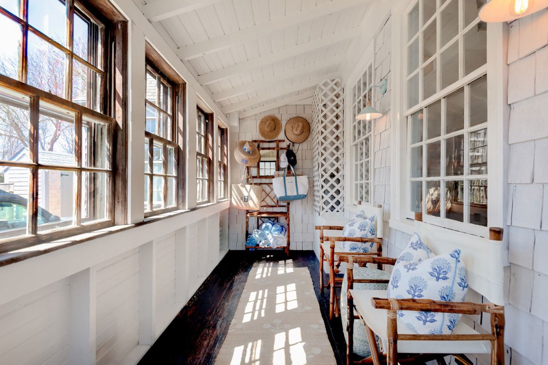Nantucket, Massachusetts, United States 3 - 18172235