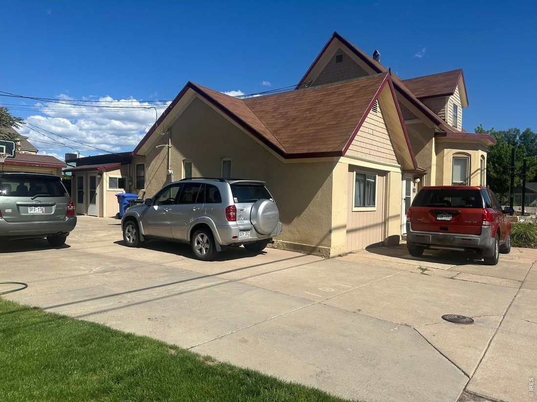 Berthoud, Colorado, United States 3 - 18172608