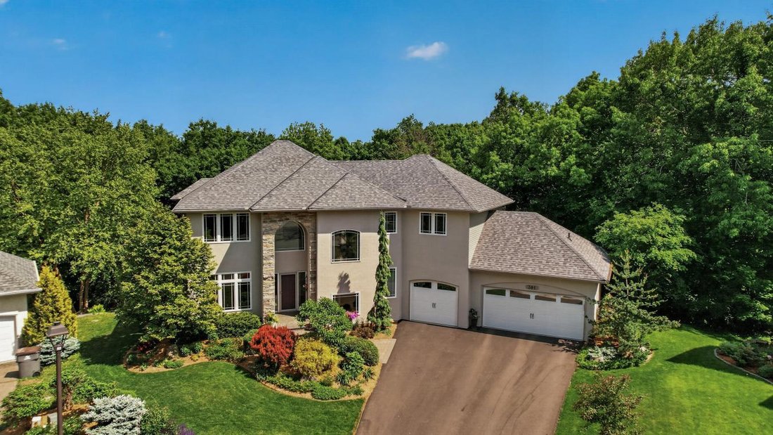 House in Chanhassen, Minnesota, United States 1 - 18174613