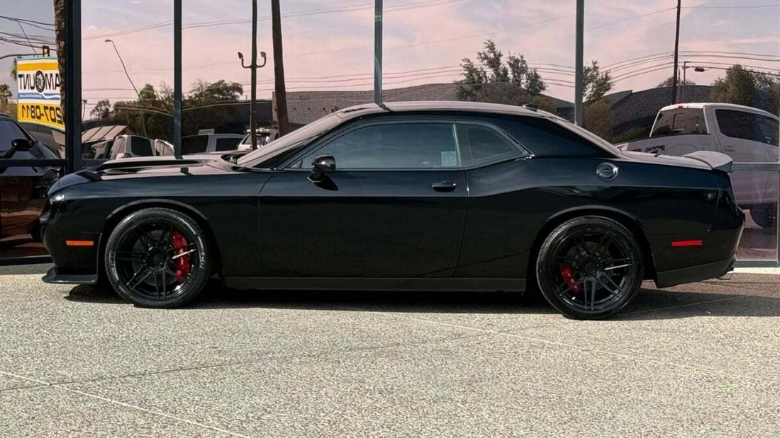 Coupe in Tucson, AZ, United States 4 - 18174068