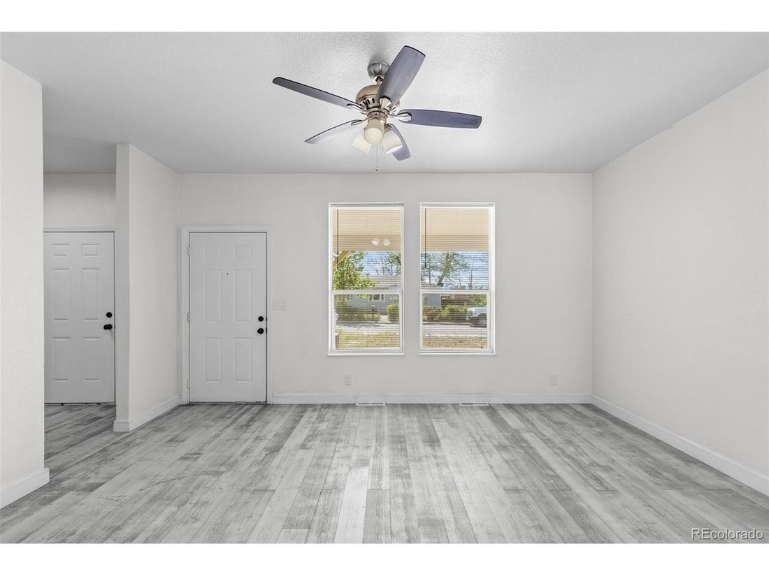 Apartment in Commerce City, Colorado, United States 3 - 18174711