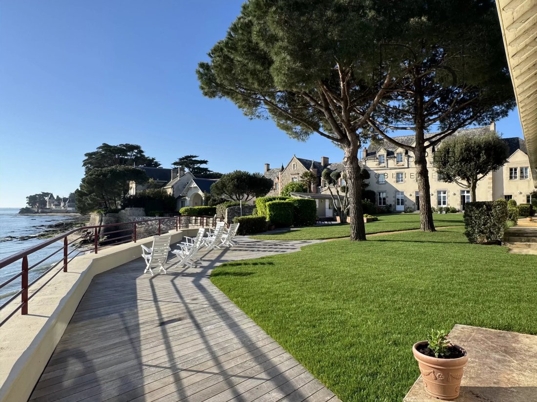 Estate in Le Pouliguen, Pays de la Loire, France 5 - 18172499