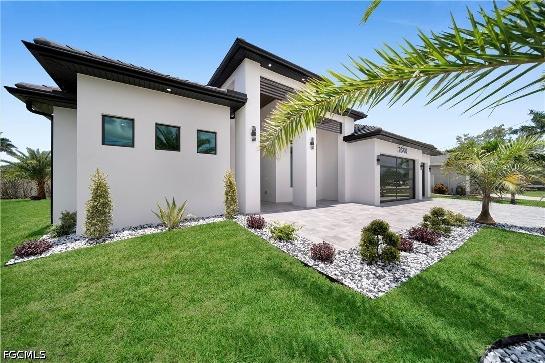 House in Cape Coral, Florida, United States 2 - 18172118