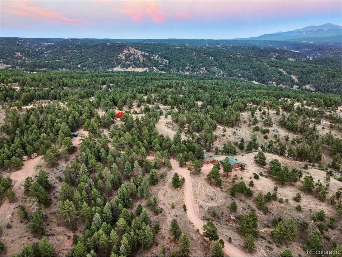 House in Florissant, Colorado, United States 1 - 18174528