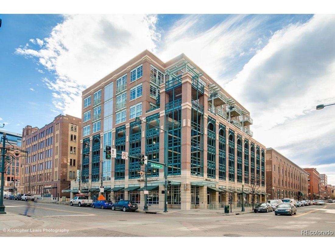 Condo in Denver, Colorado, United States 3 - 18174065