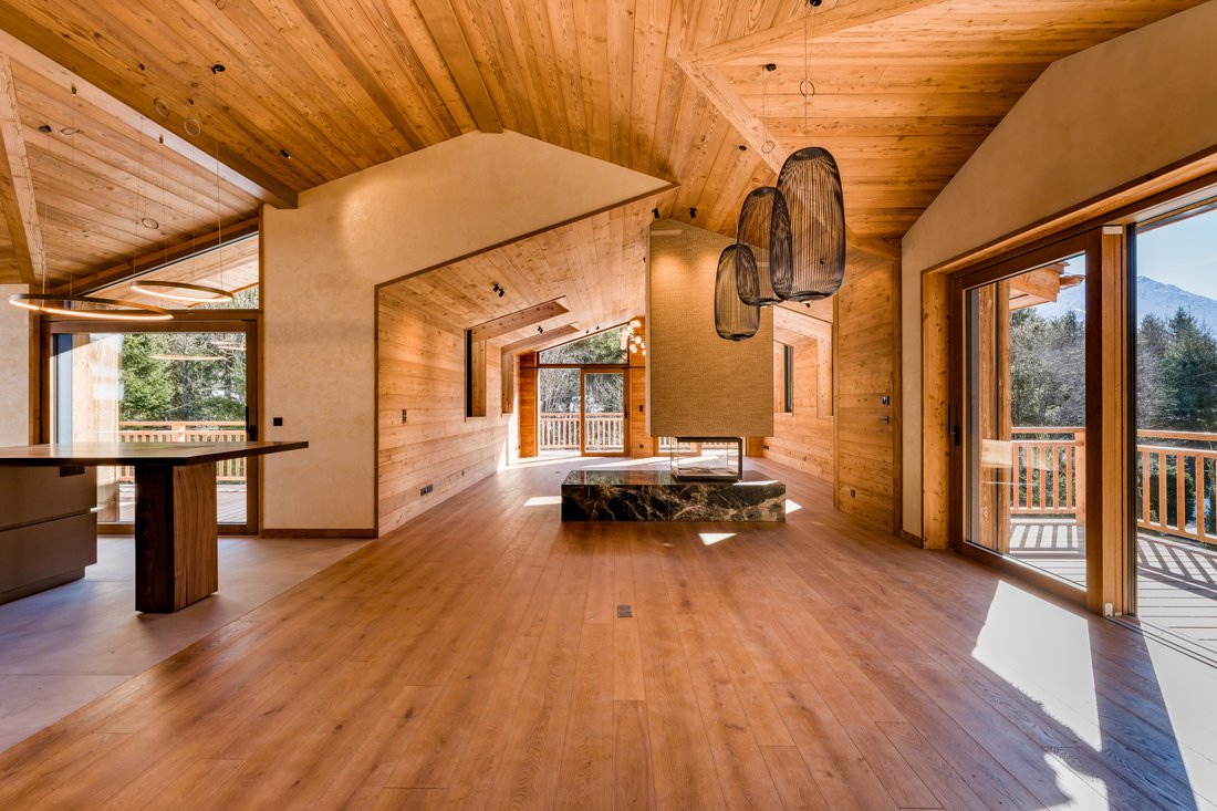Chalet in Chamonix-Mont-Blanc, Auvergne-Rhône-Alpes, France 1 - 18172046