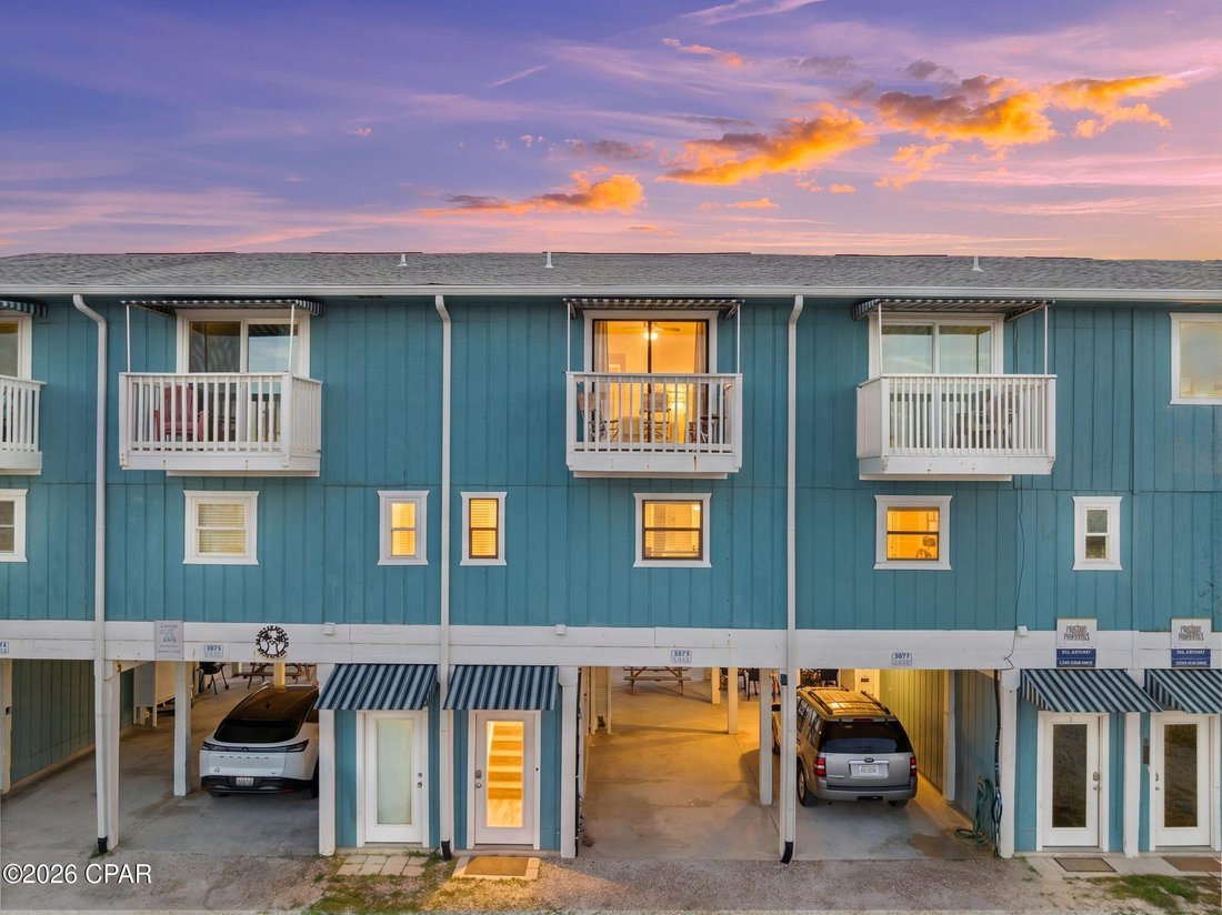 Port St. Joe, Florida, United States 1 - 18174585