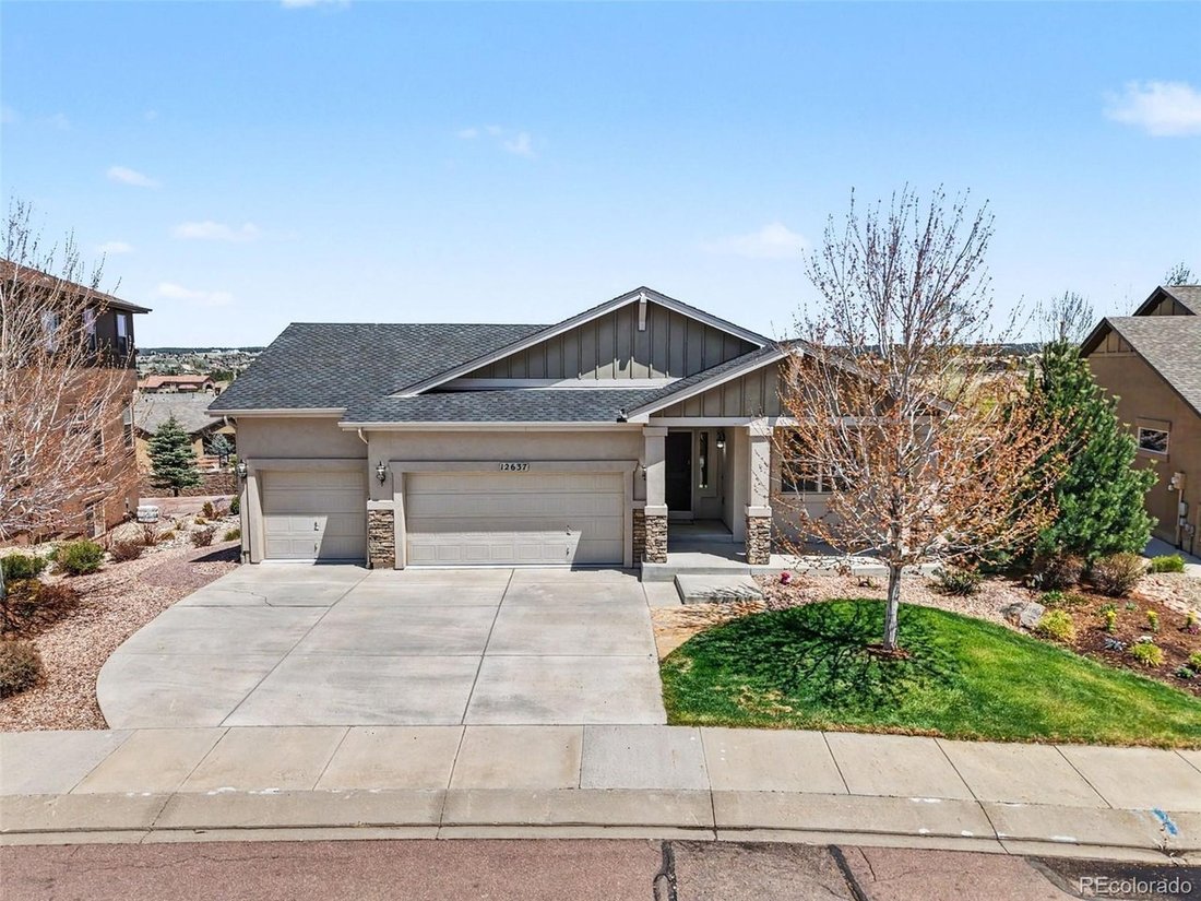 House in Colorado Springs, Colorado, United States 3 - 18172403