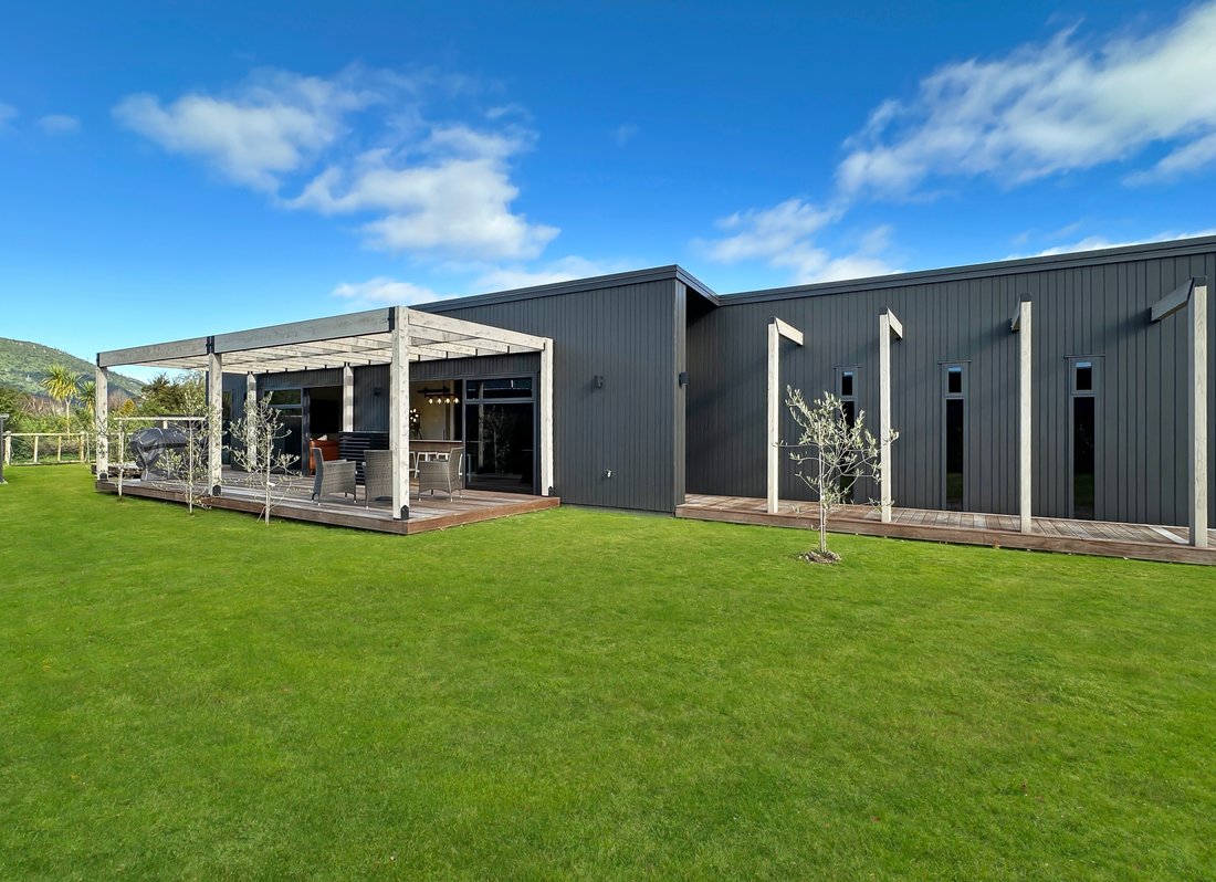 Kinloch, Waikato, New Zealand 2 - 18172234