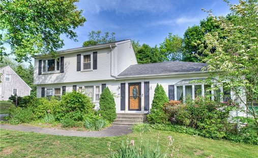 House in Tiverton, Rhode Island, United States 1