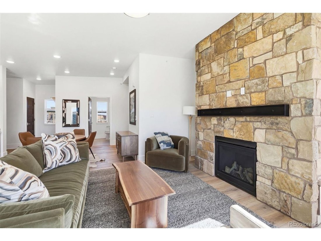 Condo in Silverthorne, Colorado, United States 3 - 18174405