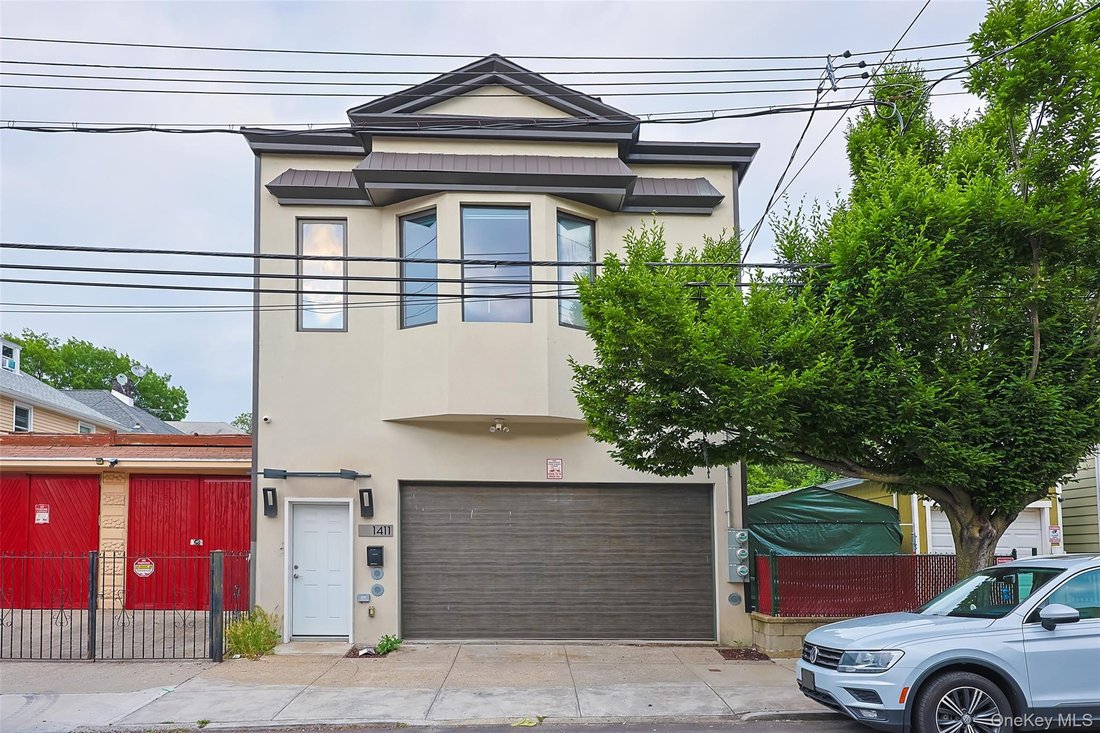 House in New York, New York, United States 1 - 17514028