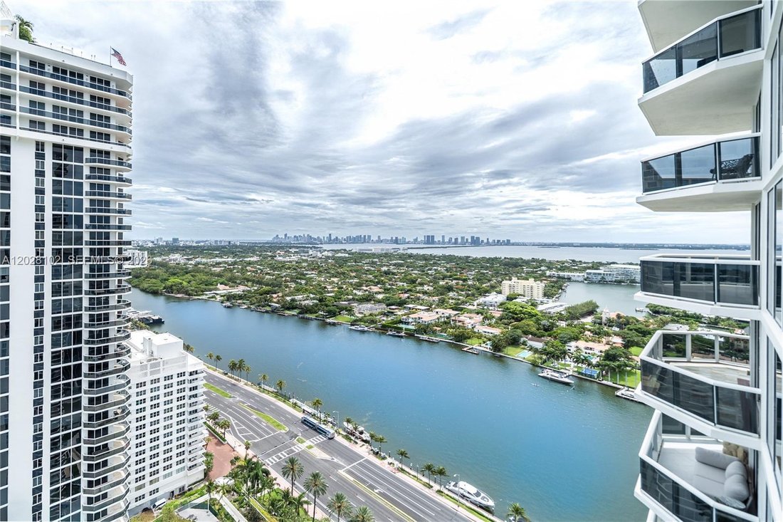 Condo in Miami Beach, Florida, United States 3 - 18057881