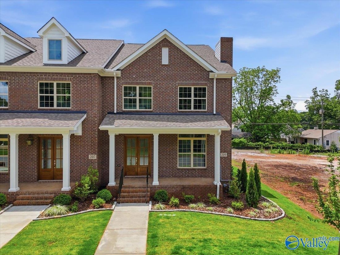 Townhouse in Redstone Arsenal, Alabama, United States 1 - 17681444
