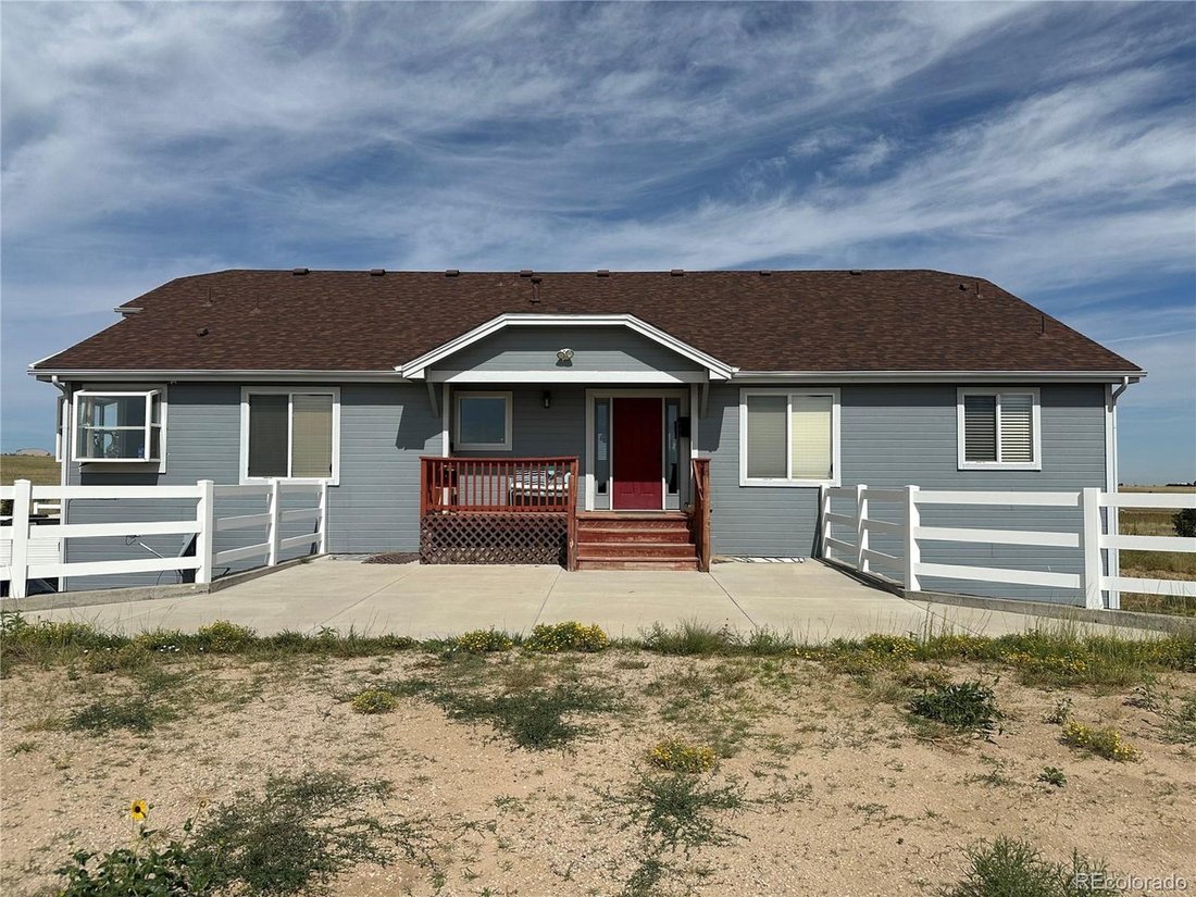 House in Bennett, Colorado, United States 1 - 18174531