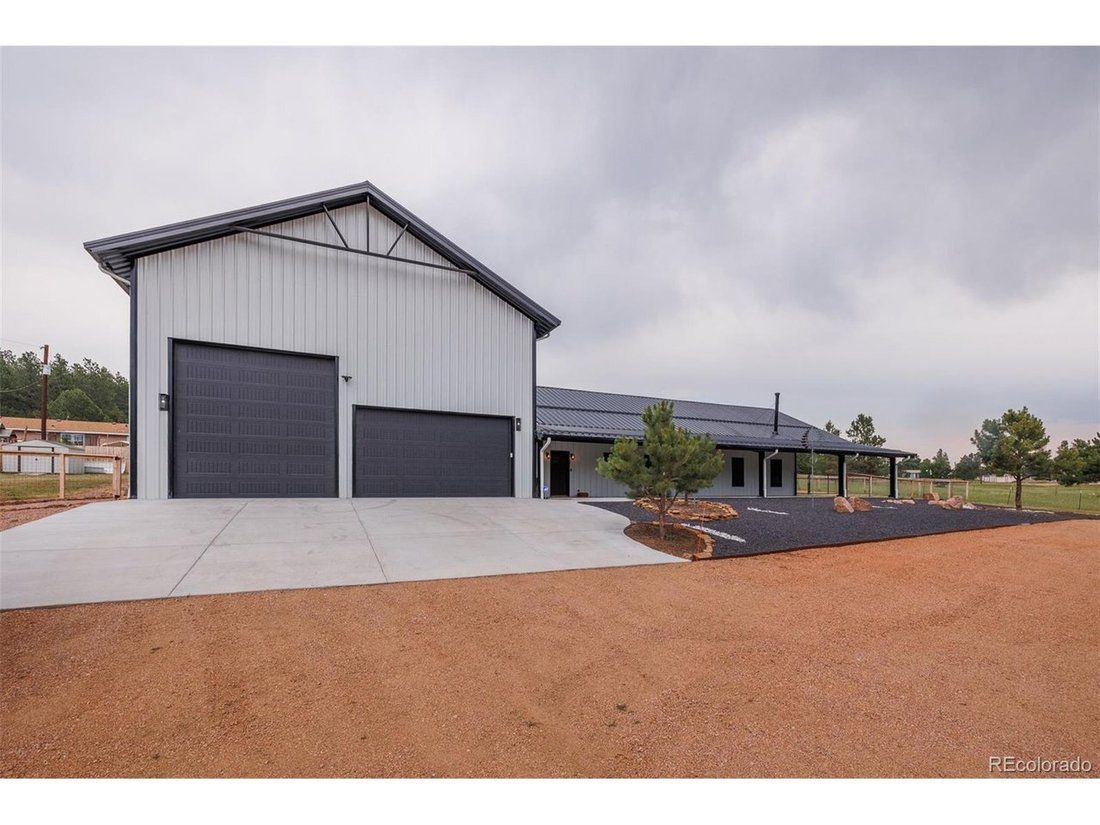 House in Florissant, Colorado, United States 3 - 18173929