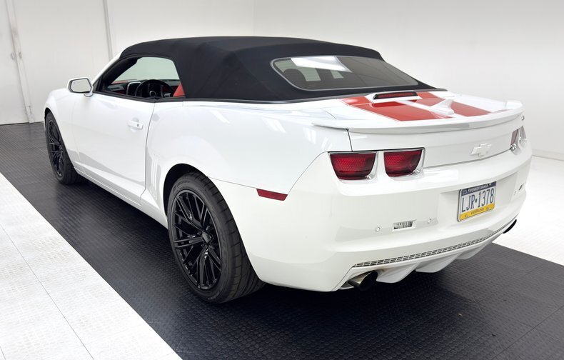 Cabriolet in Morgantown, United States 5 - 18172280