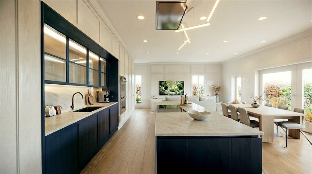 Condo in Brookline, Massachusetts, United States 1 - 18172259