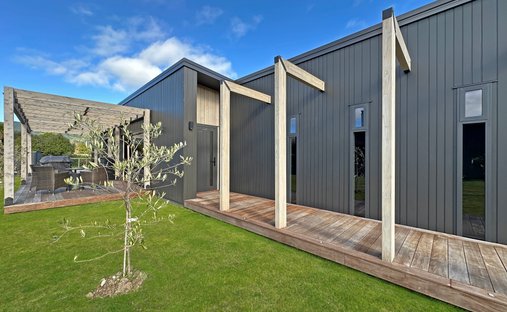 Kinloch, Waikato, New Zealand 1