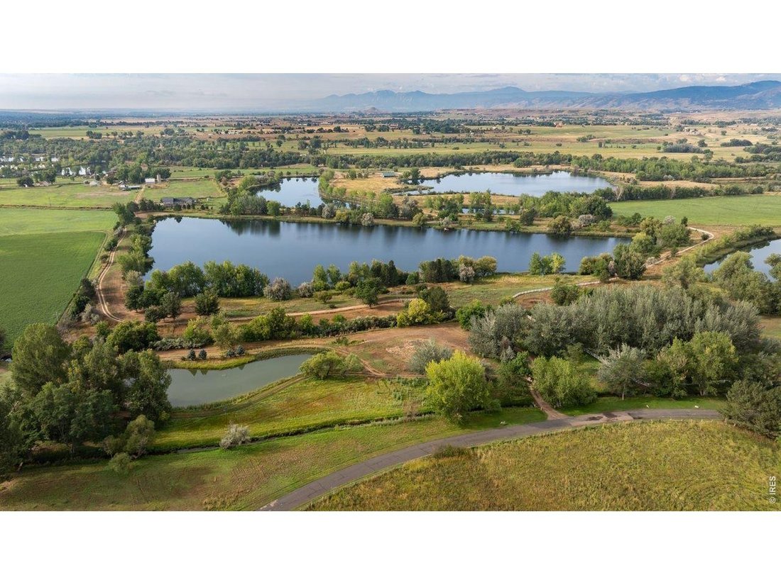 Longmont, Colorado, United States 4 - 18174741