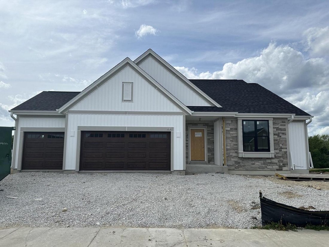 House in New Berlin, Wisconsin, United States 1 - 17786758