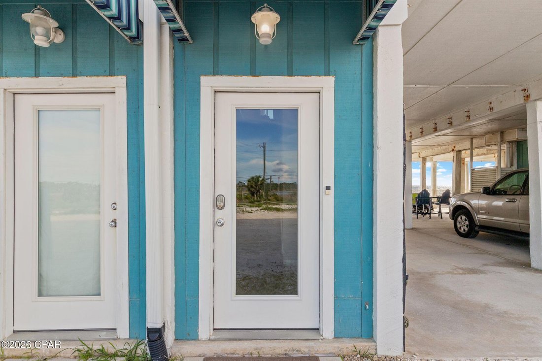 Port St. Joe, Florida, United States 3 - 18174585