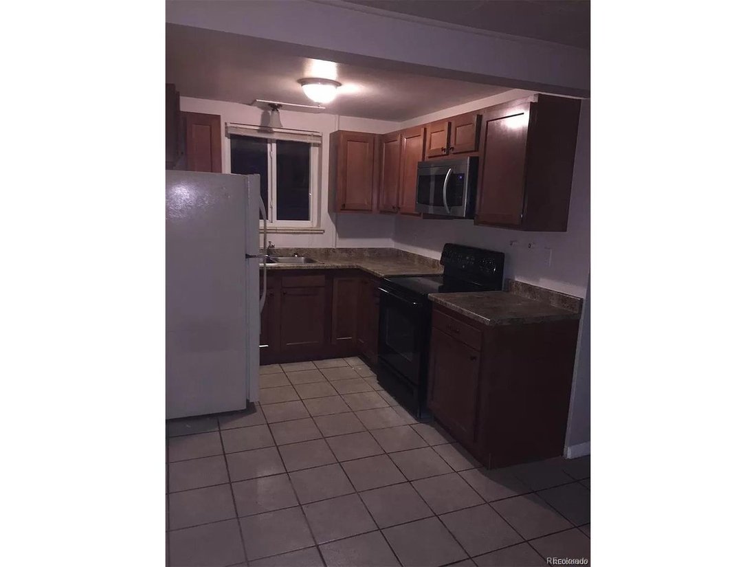 Aurora, Colorado, United States 4 - 18174318