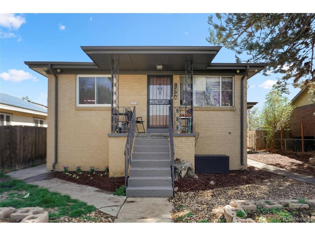Denver, Colorado, United States 1 - 18173804