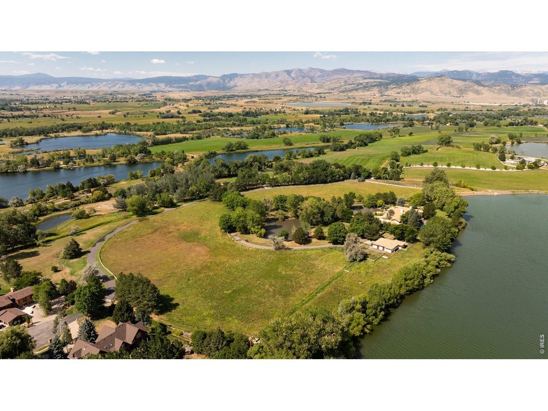 Longmont, Colorado, United States 1 - 18174741