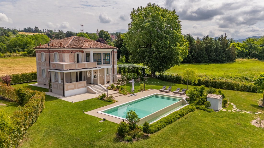 Villa in Carezzano Superiore, Piedmont, Italy 3 - 18174918