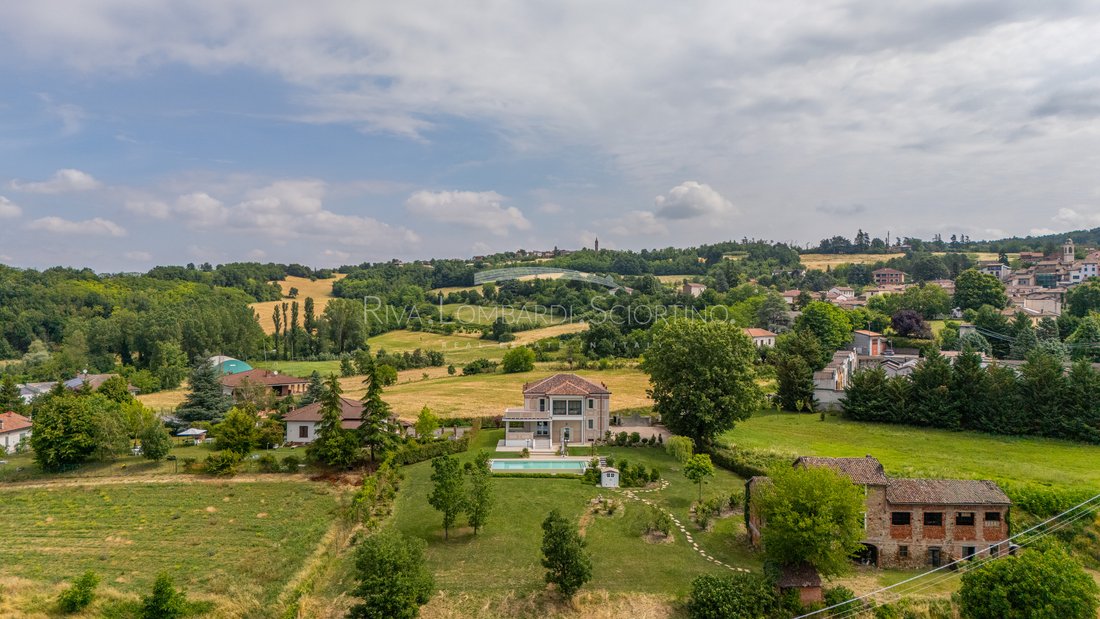 Villa in Carezzano Superiore, Piedmont, Italy 2 - 18174918