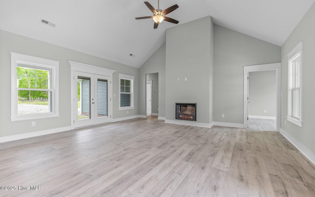 House in South Mills, North Carolina, United States 5 - 18175081