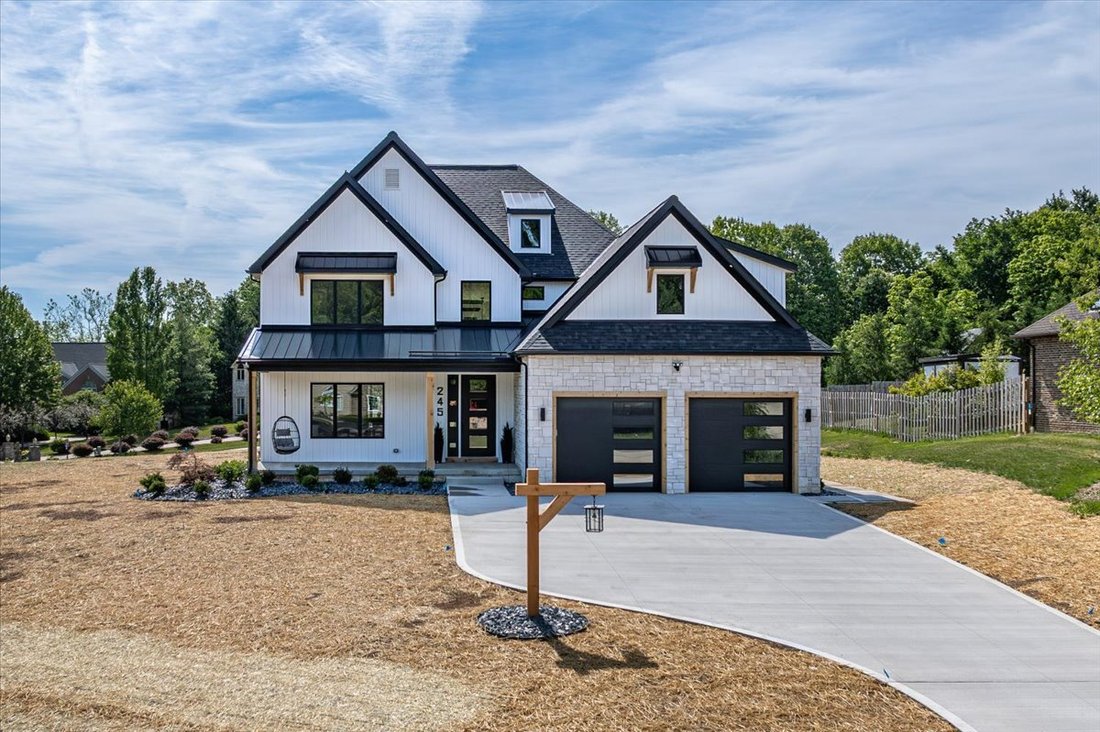 House in Hinckley, Ohio, United States 1 - 18175144