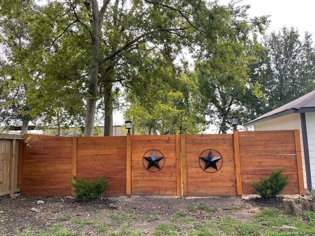 Houston, Texas, United States 3 - 18175270